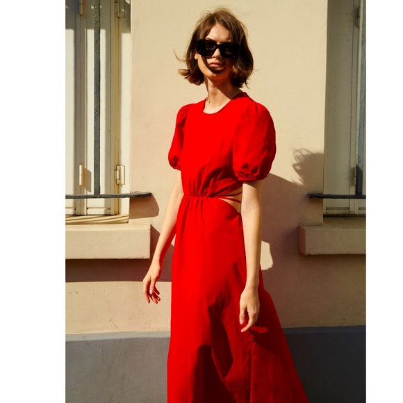 Zara Red Short Puff Sleeve Open back Midi Dress - Picture 5 of 13